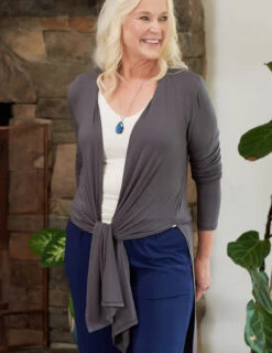 Bamboo Yoga Wrap - Grey -Tops & Tees Sale DSC05584 6a0705bd 2173 47d1 a906 098076cab97b