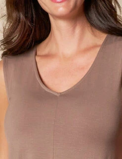 Bamboo Flowy V-Neck Tank 28 Bamboo Flowy V-Neck Tank -Tops & Tees Sale SIVANA101120249368 final 6e79a582 6eca 4c4a a934 832689dea33a