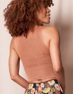 Control Fit Vintage Deep V Crop -Tops & Tees Sale SIVANA11012023 6052 7ea63b6a 4a3b 4572 a9ef efe67150f83e